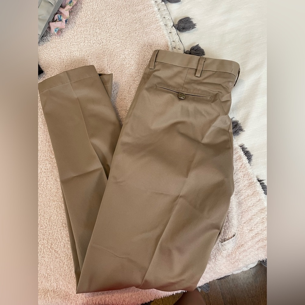 Jos A. banks khaki pants 32 L 32 W